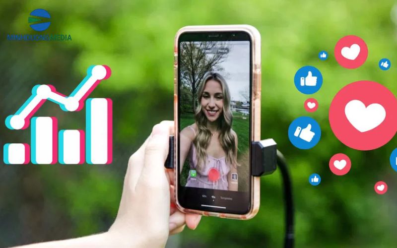 Chuẩn bị kịch bản livestream hấp dẫn